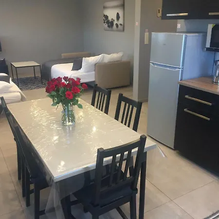 Rentalis Flat לייז'