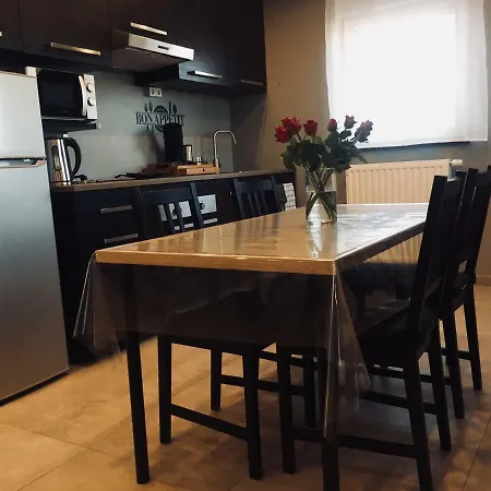 דירה Rentalis Flat לייז'